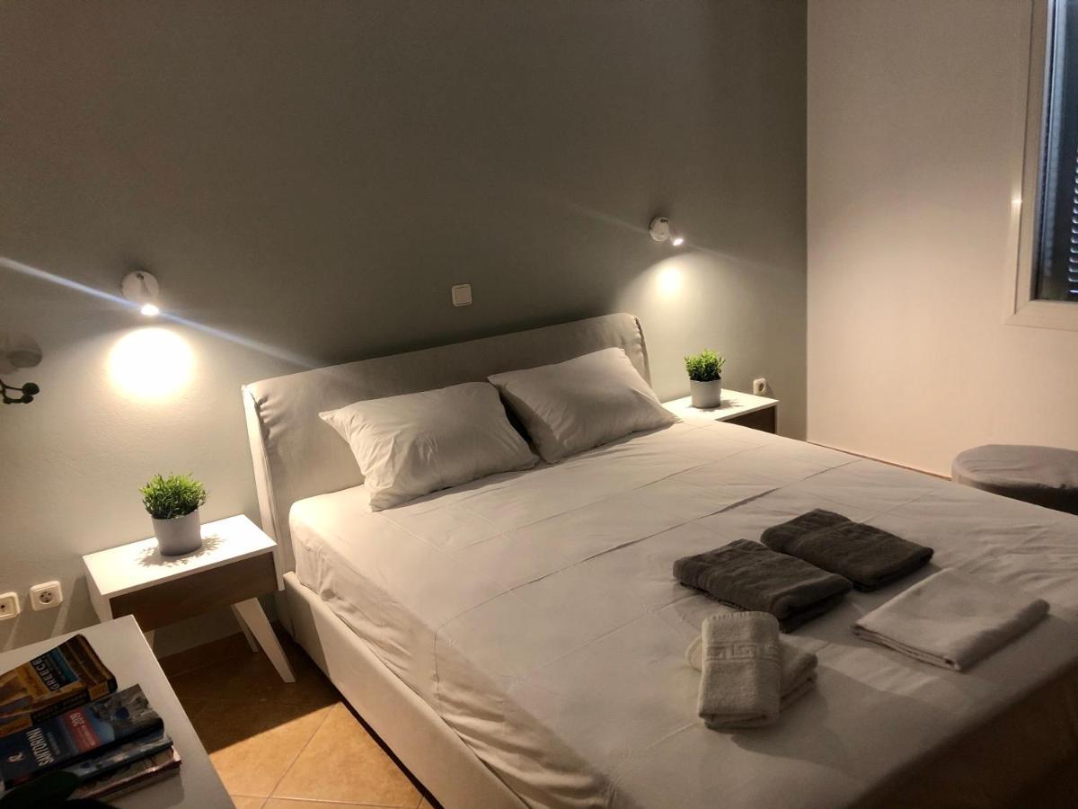 Amaryllis Suites Santorini Fira  Eksteriør billede