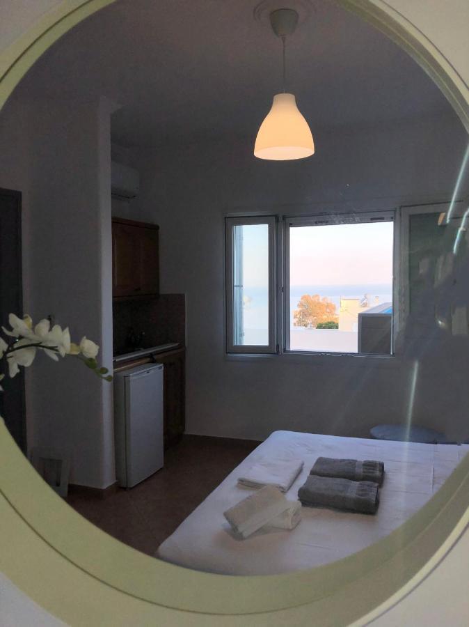 Amaryllis Suites Santorini Fira  Eksteriør billede