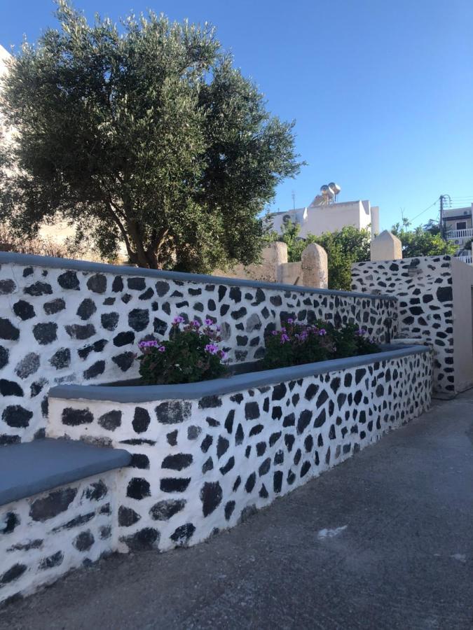 Amaryllis Suites Santorini Fira  Eksteriør billede