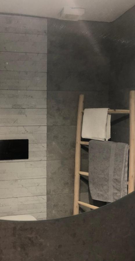 Amaryllis Suites Santorini Fira  Eksteriør billede