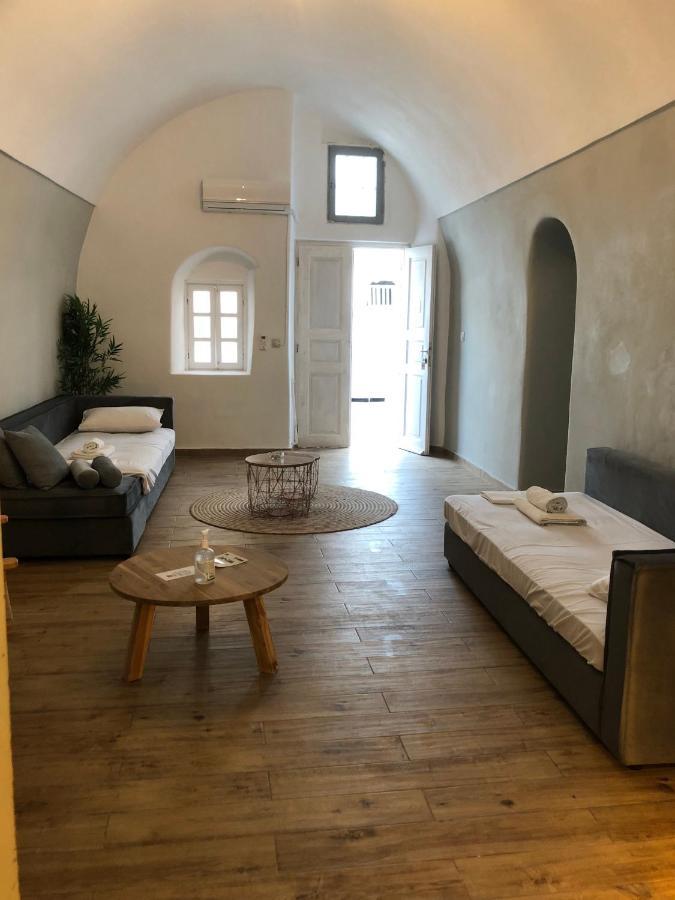Amaryllis Suites Santorini Fira  Eksteriør billede