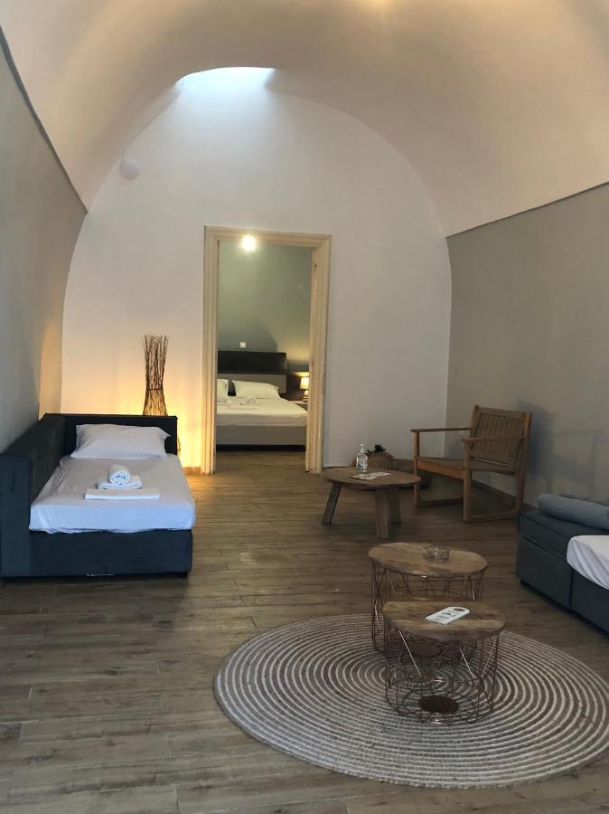 Amaryllis Suites Santorini Fira  Eksteriør billede