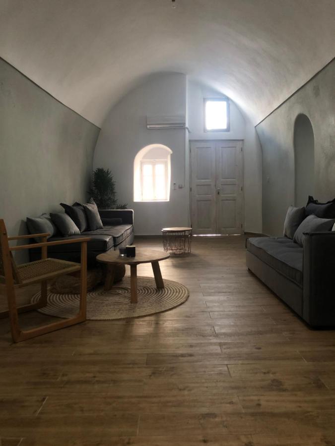 Amaryllis Suites Santorini Fira  Eksteriør billede