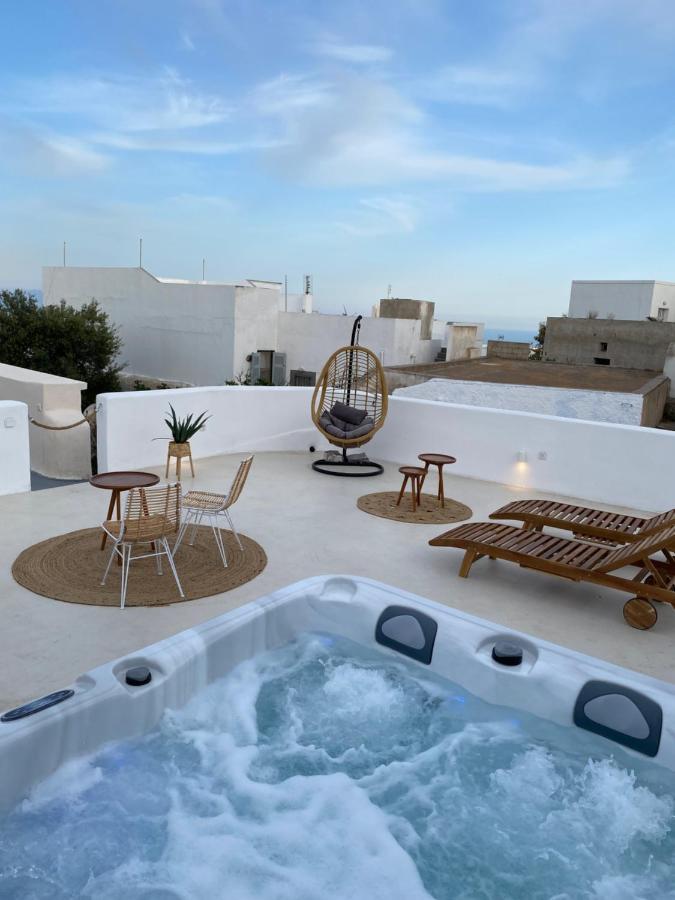 Amaryllis Suites Santorini Fira  Eksteriør billede